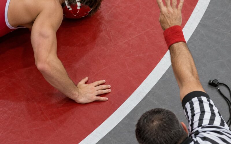 How Wrestling Near Falls Are Timed: Referee Count Rules (2026)